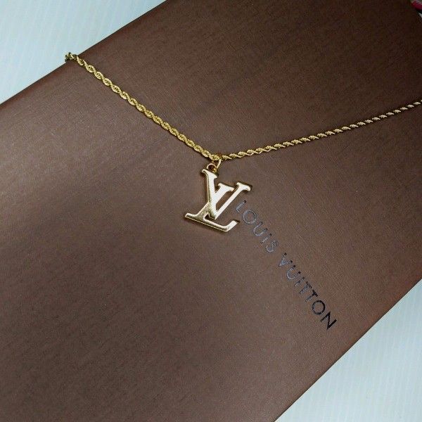 ルイヴィトン LOUISVUITTON (正規品) ☆美品☆LVロゴチャーム&ネックレスチェーン(社外品)