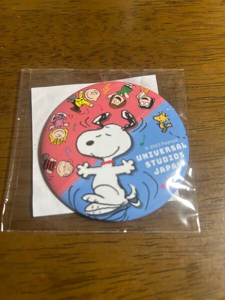 USJスヌーピー缶バッジ 未開封品2023 ユニバーサルスタジオジャパン SNOOPY