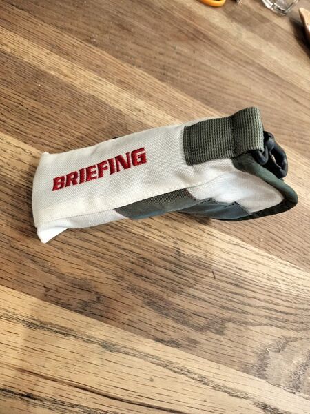 BRIEFING ヘッドカバー パター