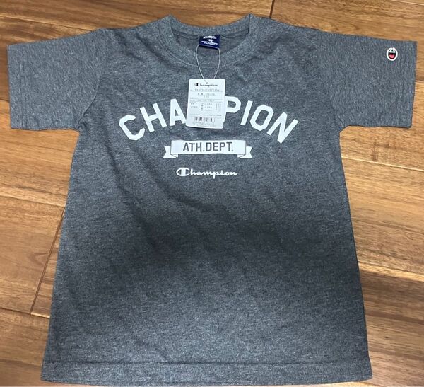キッズTシャツチャンピオン 150未使用 Champion プリント 半袖