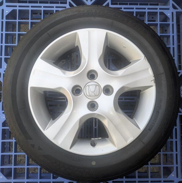 15インチ タイヤ Honda FIT 純正アルミホイール 2本 ②