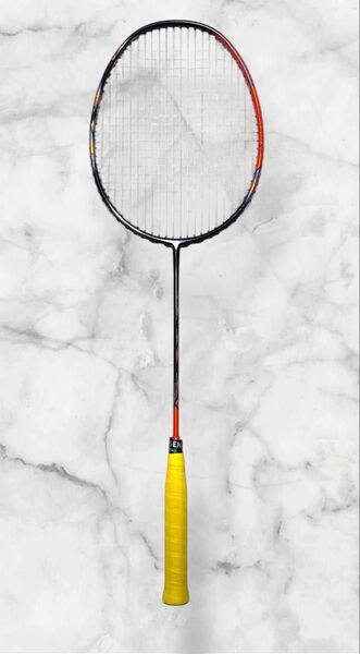 YONEX アストロクス77pro バドミントンラケット 中古