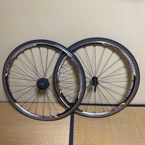 珍しいホイール A-class AURELIA 13 クリンチャー Panaracer GRAVELKIMG 28C 前後