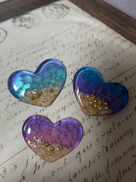 ハンドメイド ハート 海レジン ヘアゴム キーホルダー アクセサリーなどに ピンク パープル ブルー