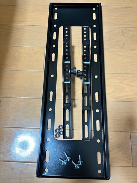 テレビ壁掛け金具 32-65インチ