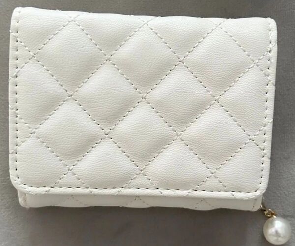 三つ折り コンパクト ウォレット