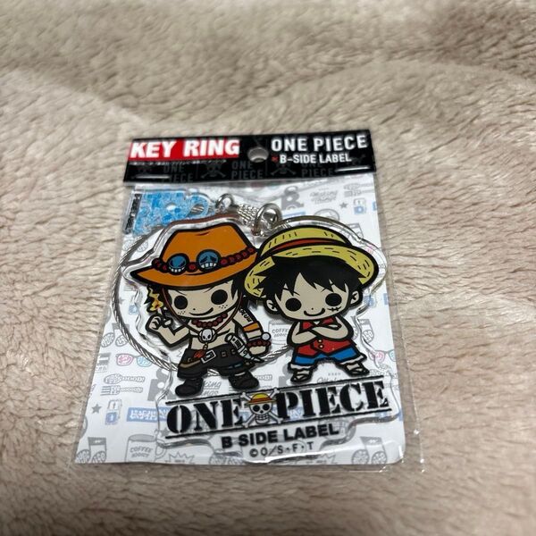 ONE PIECE B-SIDE LABEL KEY RING エース&ルフィ キーホルダー (定価税込 ¥1,320)