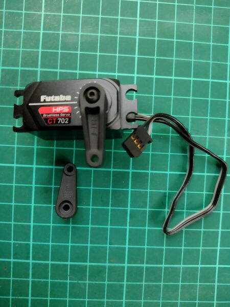 フタバ サーボ HPS-CT702 樹脂製サーボホーン付き