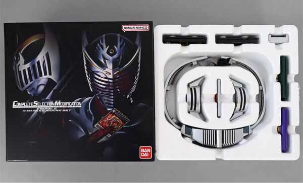 CSM Vバックル 4大仮面ライダーセット 「仮面ライダー龍騎」 プレミアムバンダイ限定