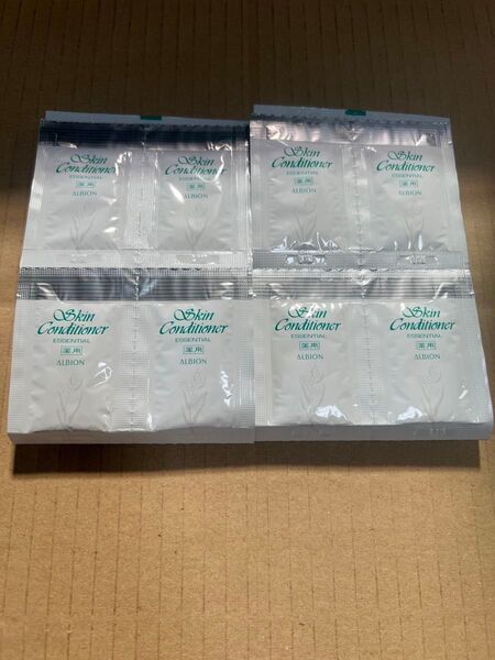 アルビオン 薬用スキンコンディショナー エッセンシャル 3.0ml. 32枚