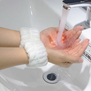 洗顔リストバンド 袖濡れ防止 3色 来週から定価1100円に戻します