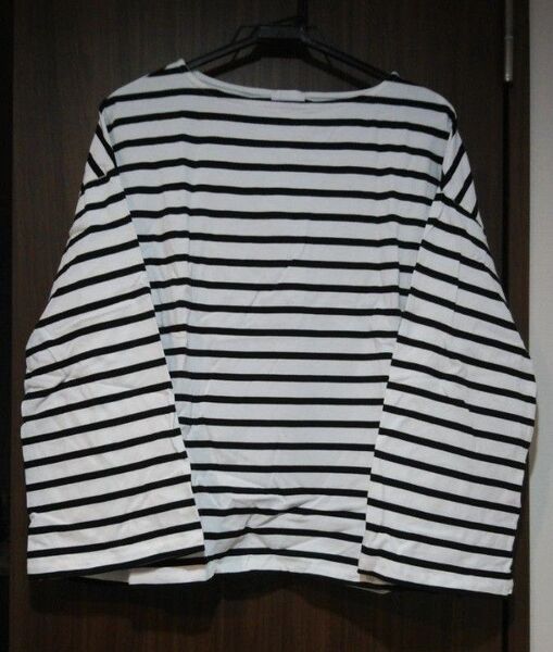 OPAQUE.CLIP(オペークドットクリップ)袖が可愛いボーダー長袖Tシャツカットソー