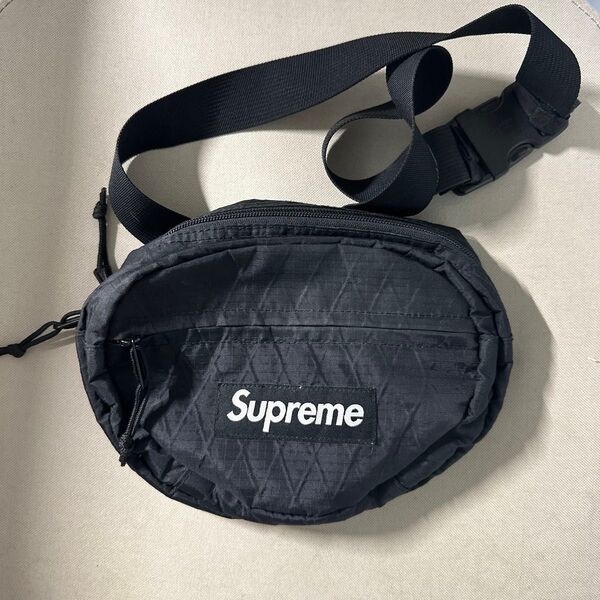 Supreme 18AW Waist Bag