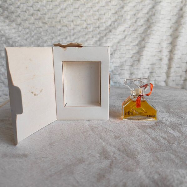 CARON アンフィニ パルファム 7ml