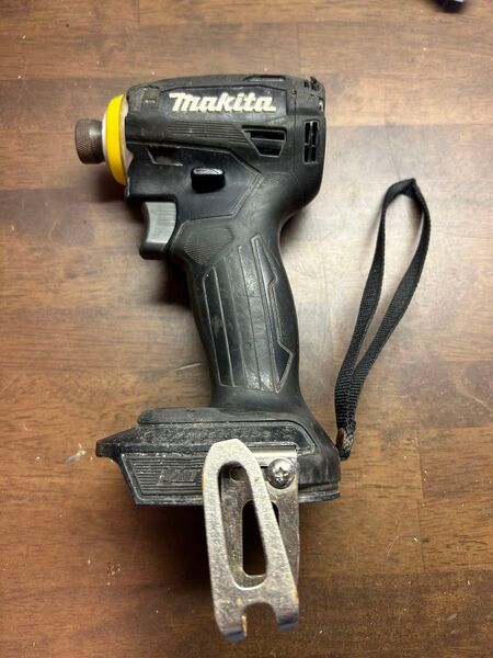 マキタ インパクト TD172D ジャンク