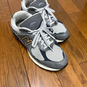 高級New Balance ニューバランス 2002R グレー 26.5cm