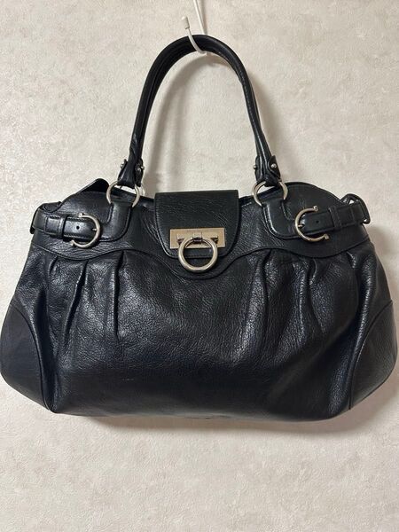Salvatore Ferragamoフェラガモ ハンドバッグ マリッサガンチーニ 黒 美品