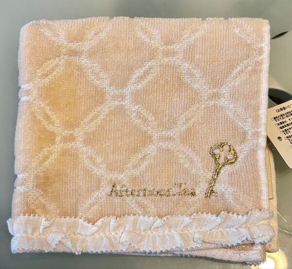 新品タグ付きAfternoon Tea アフタヌーンティー鍵刺繍 タオルハンカチ