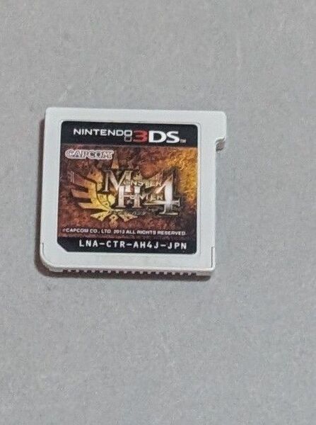 CAPCOM ニンテンドー3DS用ソフト モンスターハンター4