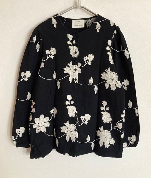 LE CIEL A TEMPS DOUX ルシエルタンドゥース 刺繍長袖ブラウス