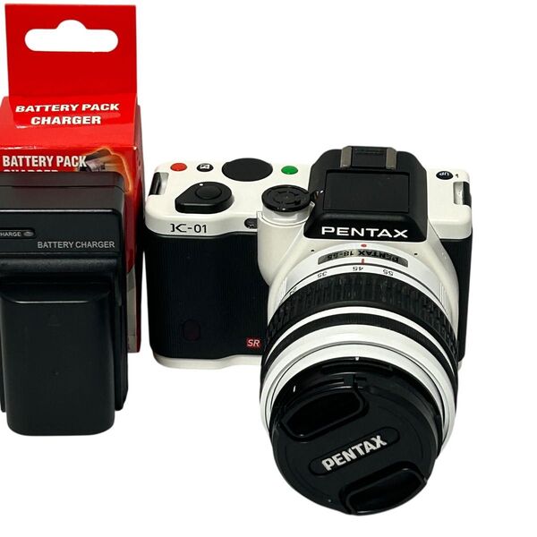 【美品 ショット数 2998回】PENTAX ペンタックス K-01 SMC PENTAX-DA L 18-55mm F