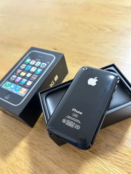 iPhone 3GS 16GB ブラック 本体