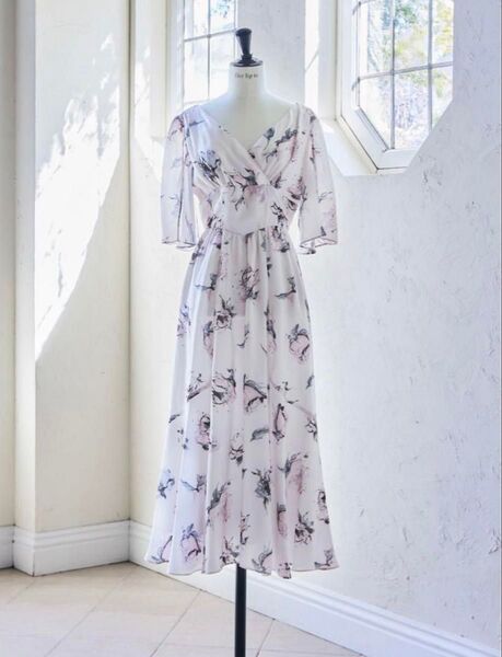 Rose Bouquet Dress 花柄ワンピース