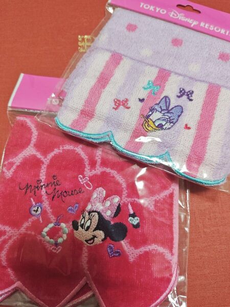 Disneyミニー、デイジー、タオルハンカチ計2枚セットで