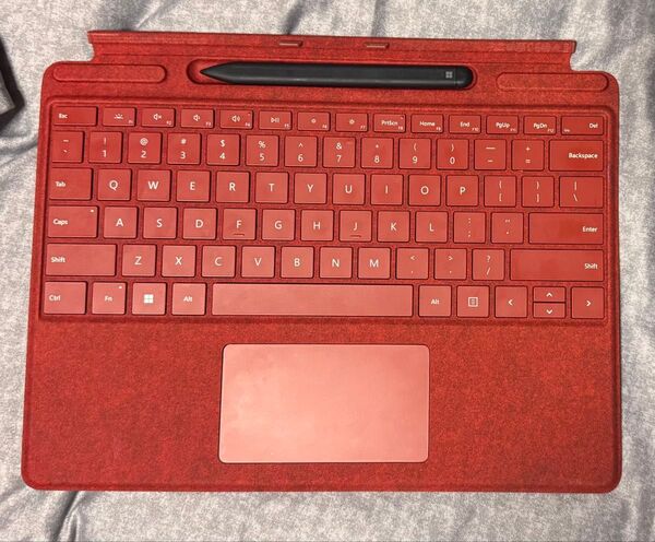 US配列 Surface pro8/9/10/11/x キーボードカバーslimペン付き