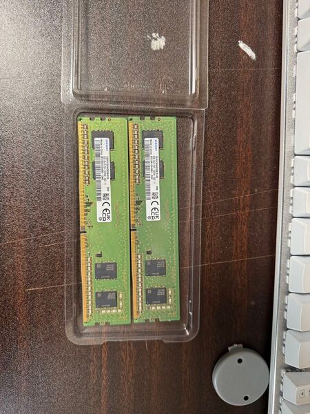 SAMSUNG メモリ 8GB 2枚セット 1Rx16 PC4-3200AA-UC0-11