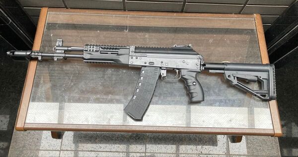 E&L AK12 電動ガン