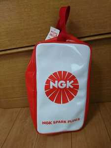 新品 NGK シューズケース 非売品 シューズバッグ ホワイト レッド エヌジーケイ ドライビングシューズ