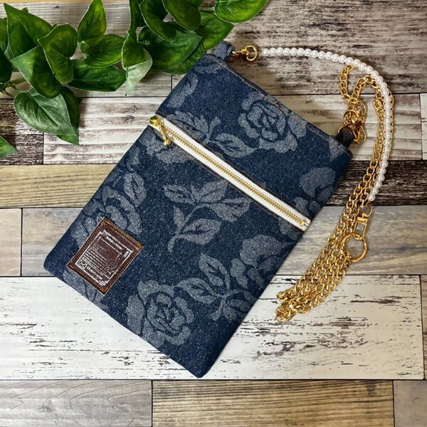 ハンドメイド デニムリメイク サコッシュ スマホショルダー 花柄デニム ジーパン 斜め掛け ショルダーバッグ