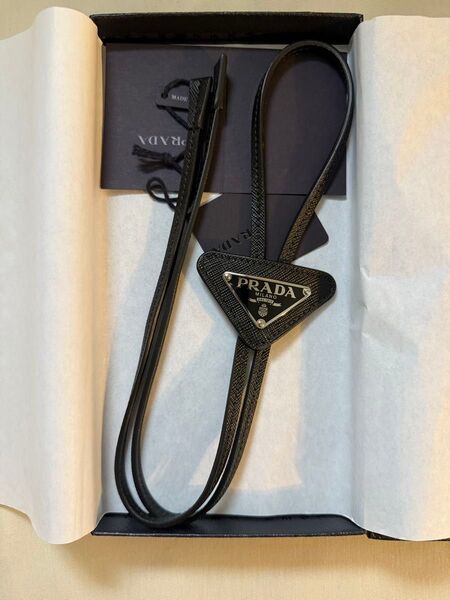 PRADA プラダ サフィアーノレザーボロタイ