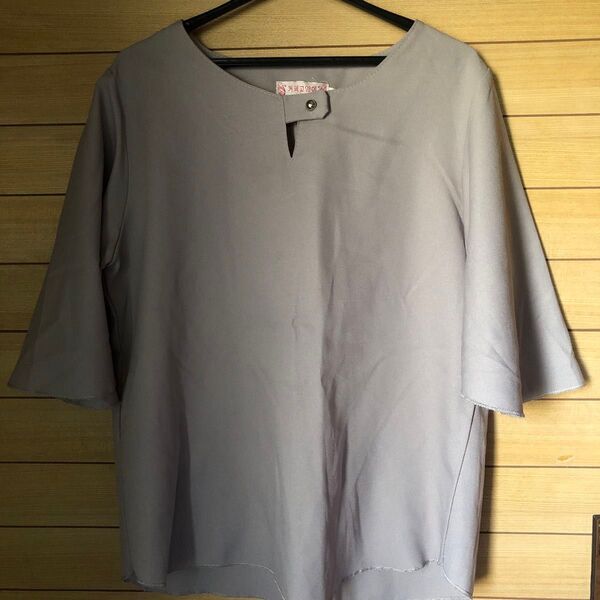 チュニック トップス グレー カットソー Tシャツ シンプル M 韓国 二の腕カバー