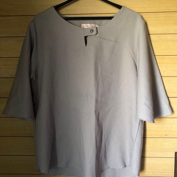 チュニック トップス グレー カットソー Tシャツ シンプル M 韓国 二の腕カバー