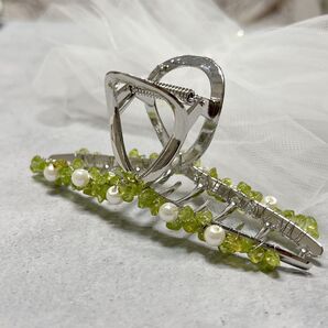 ペリドットヘアクリップ アクセサリー