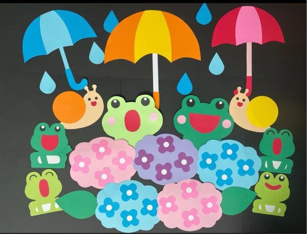 【壁面飾り 6月】 かえる 梅雨 幼稚園 保育園 病院 児童館 施設など