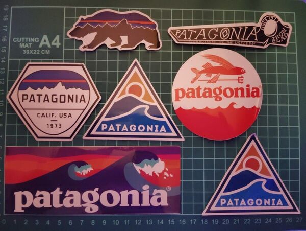 Patagonia パタゴニア ステッカー シール ロゴ アウトドア キャンプ スノーピーク ノースフェイス 傷あり ジャンク