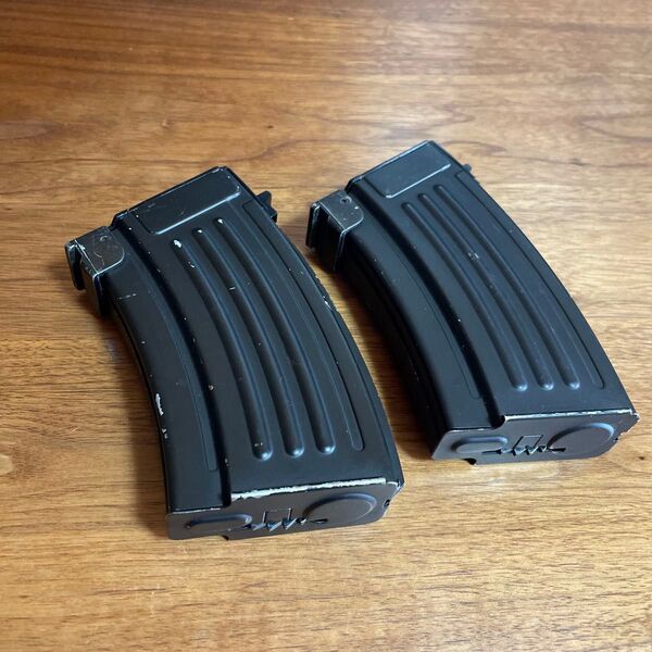 マルイ【2本セット AK用 250連 多弾マガジン ショートタイプ スチールケース】良品