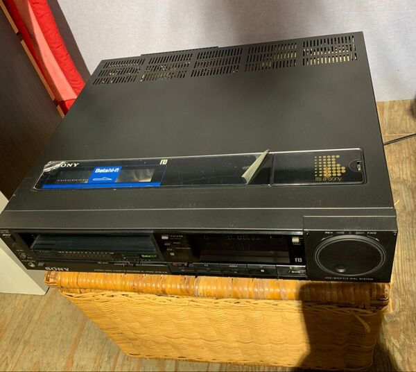 SONY ベータビデオデッキ SL-HF900