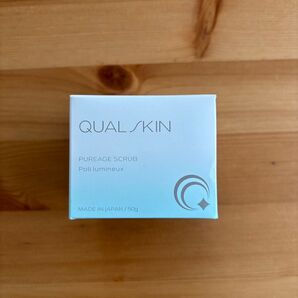 【新品未使用品】QUAL SKIN ピュアージュスクラブ 洗顔料