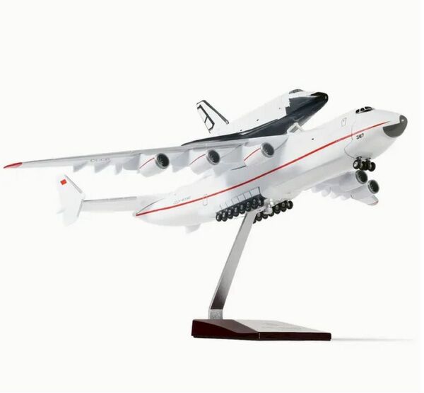アントノフ AN-225 ANTONOV 1/200 航空機モデル