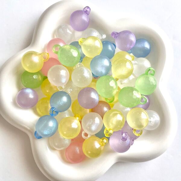 キャンディカラー カン付き アクリルビーズ 16mm 50個セット