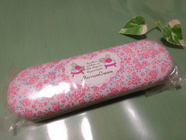 状態の良い■年代物■未開封■マロンクリーム Marron Cream 筆箱 缶ケース ペンケース 昭和レトロ サンリオコレクション
