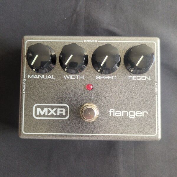MXR M117R Flanger