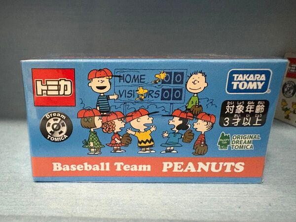 トミカ スヌーピーカー バス