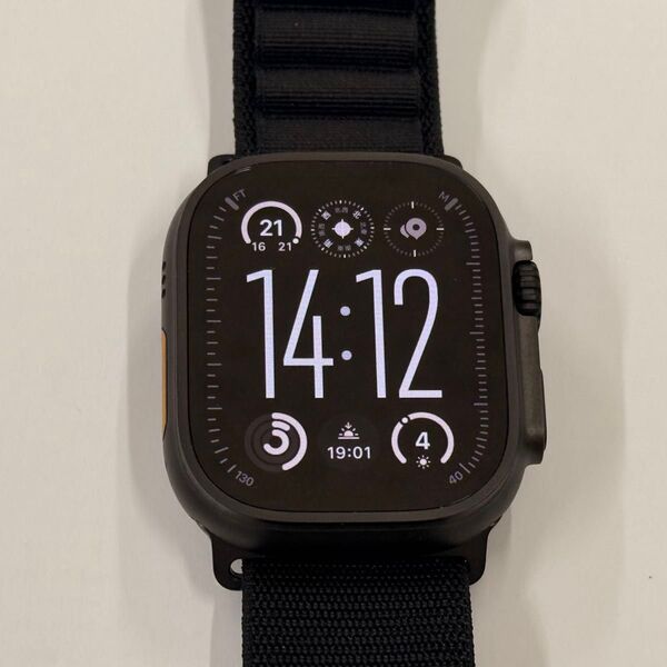 ☆最新 ブラックチタニウム Apple Watch ultra2 Titanium 49mm アップルウォッチ 914