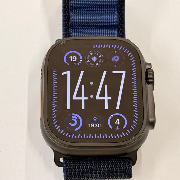 ☆最新 美品 ブラックチタニウム Apple Watch ultra2 Titanium 49mm アップルウォッチ 920