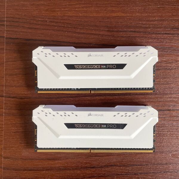CORSAIR DDR4 3200 16GB ジャンク